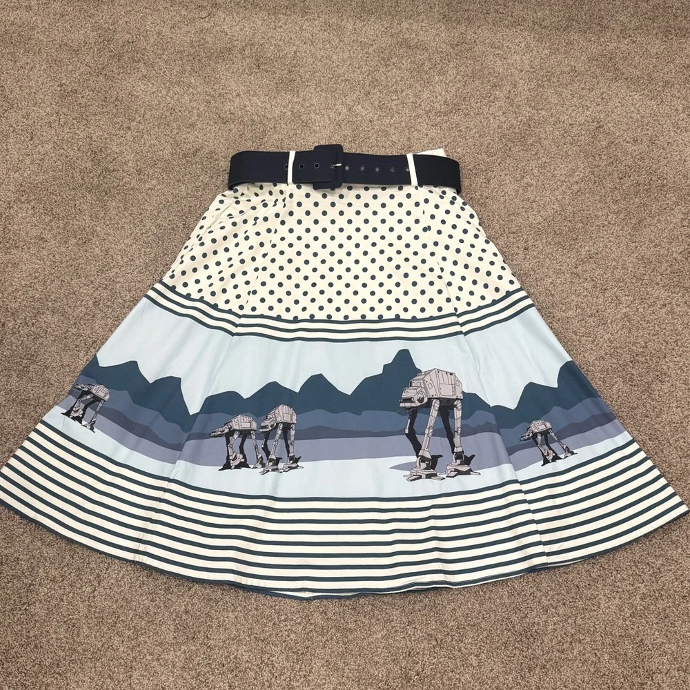 Star Wars AT-AT Retro Skirt Her Universe XL NEW - Picture 3 of 9